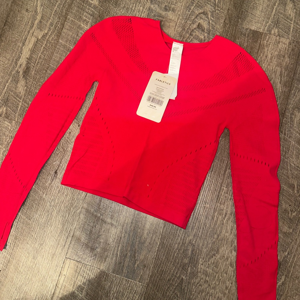 Fabletics shirt